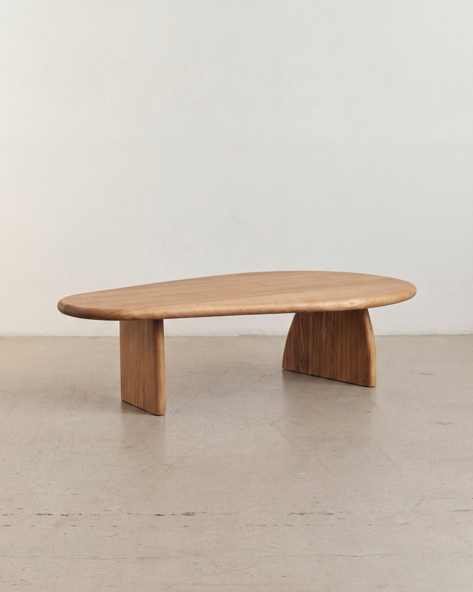 Oak wood coffee table