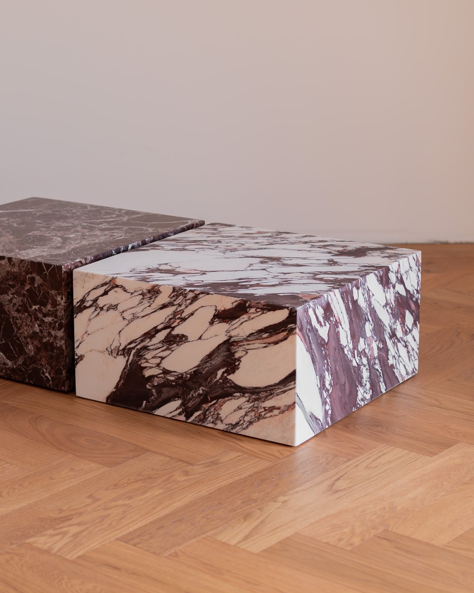 Plinth Small Coffee Table Calacatta Viola