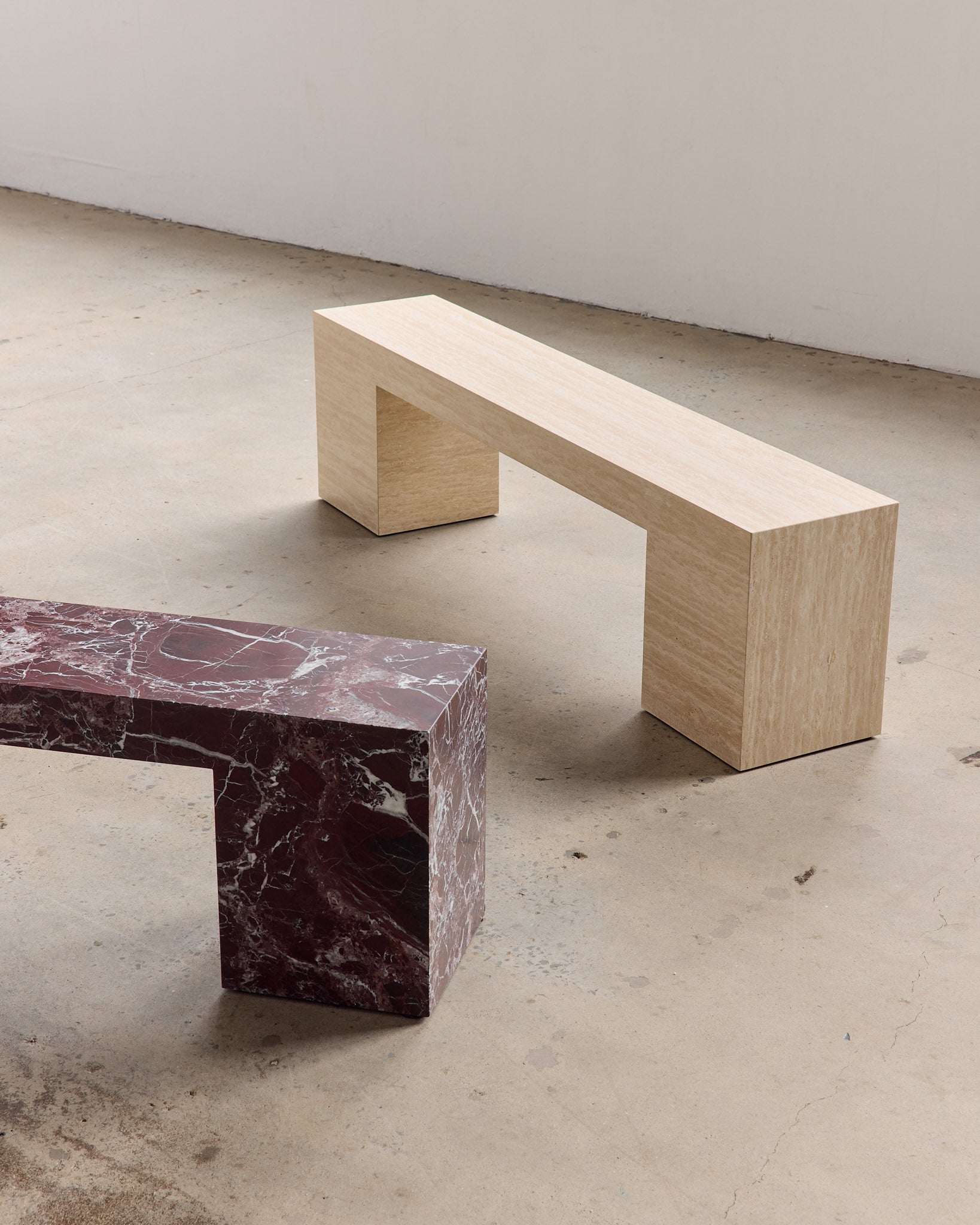 Cookie Abstract Low Console Rosa Levanto