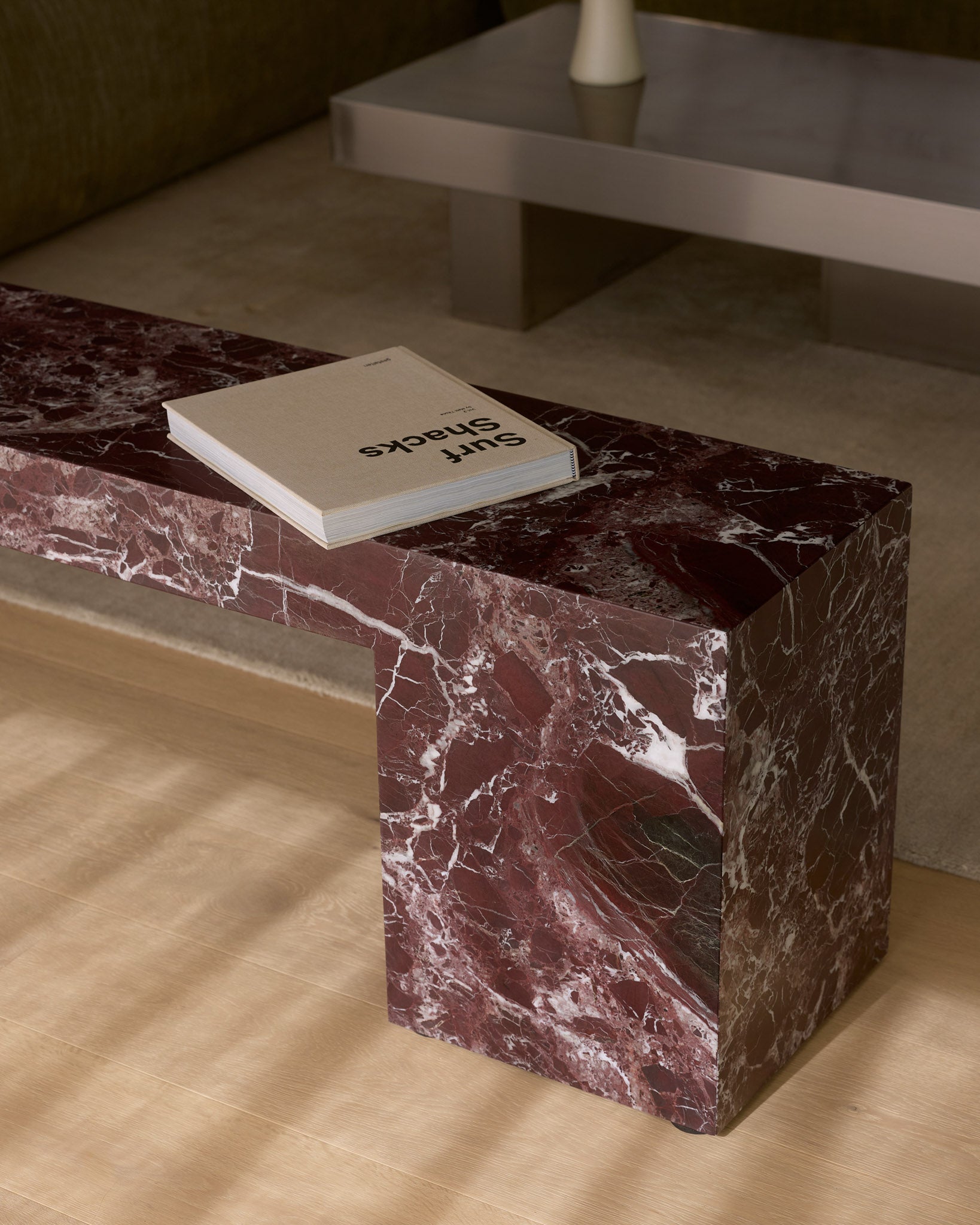 Cookie Abstract Low Console Rosa Levanto