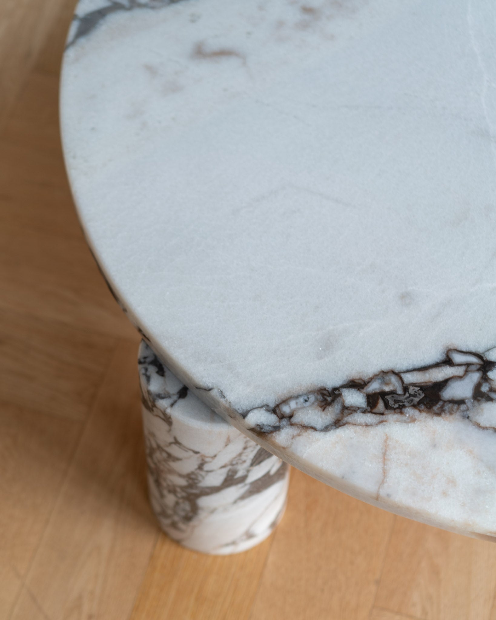 Bombola Round Calacatta Nero