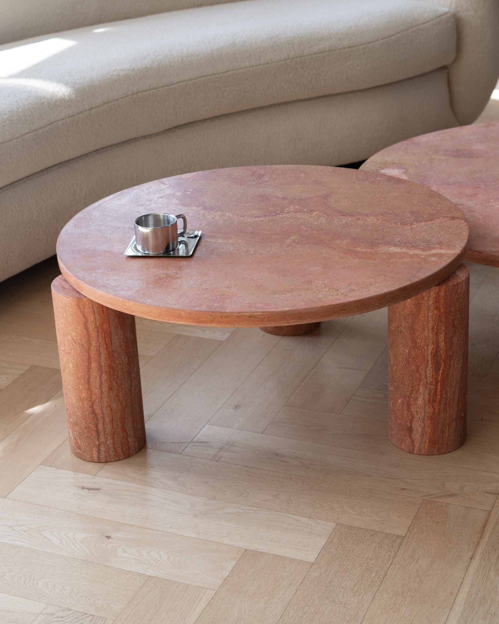 Small Bombola Round Red Travertine