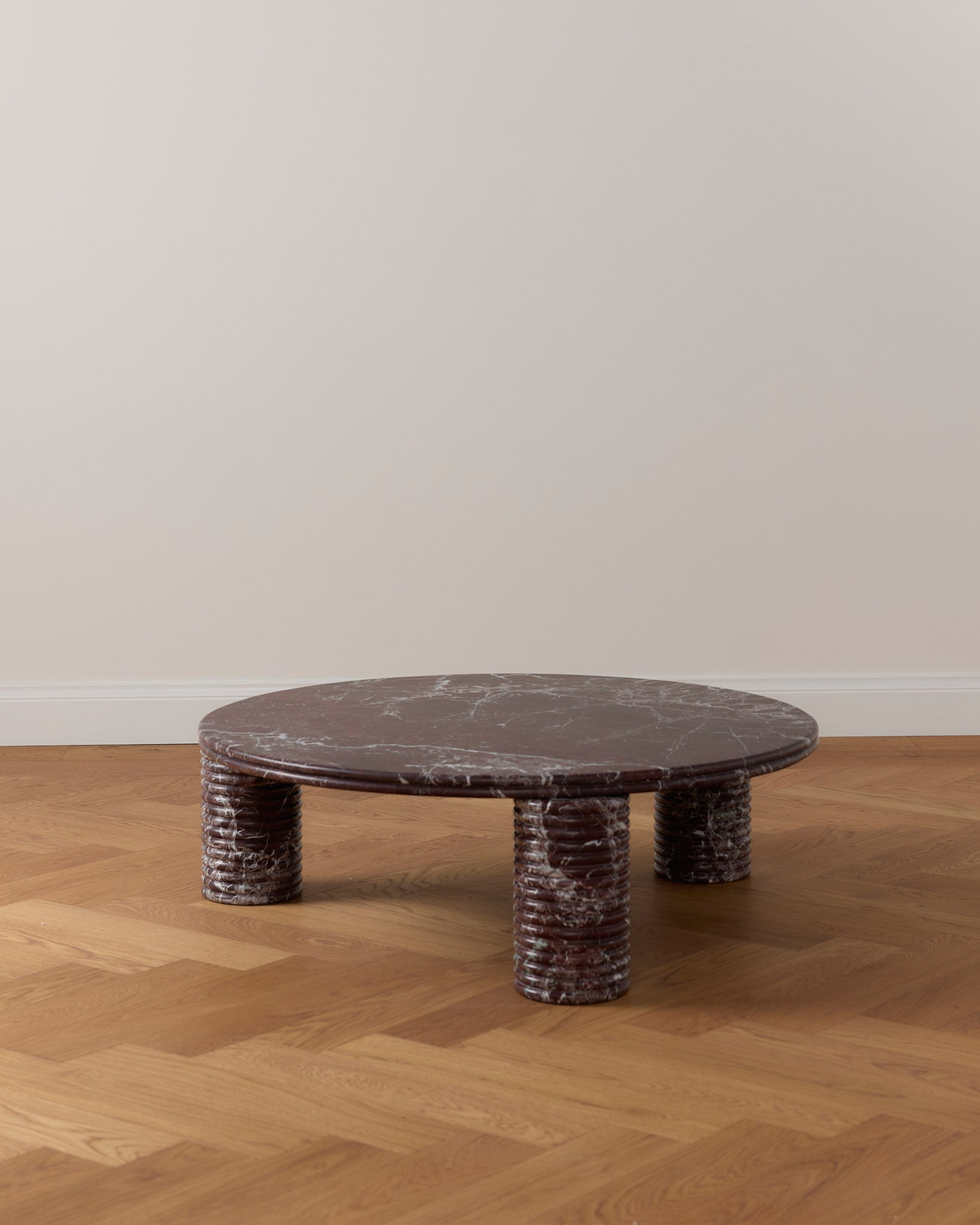 Nervado Round Coffee Table Rosa Levanto