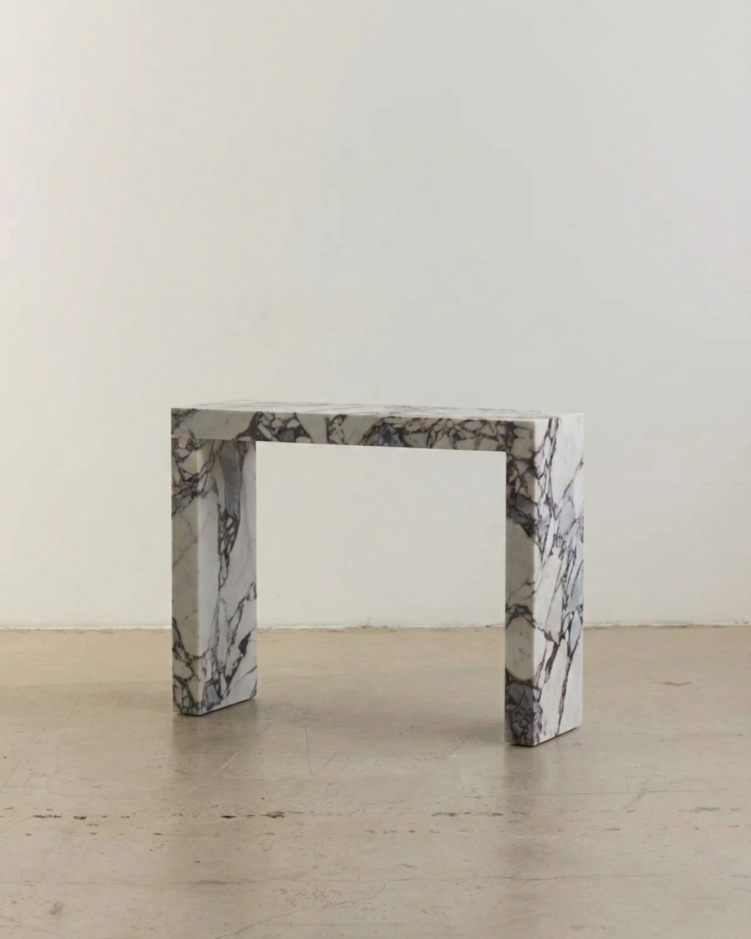 Petite Palm Calacatta Nero Console Table