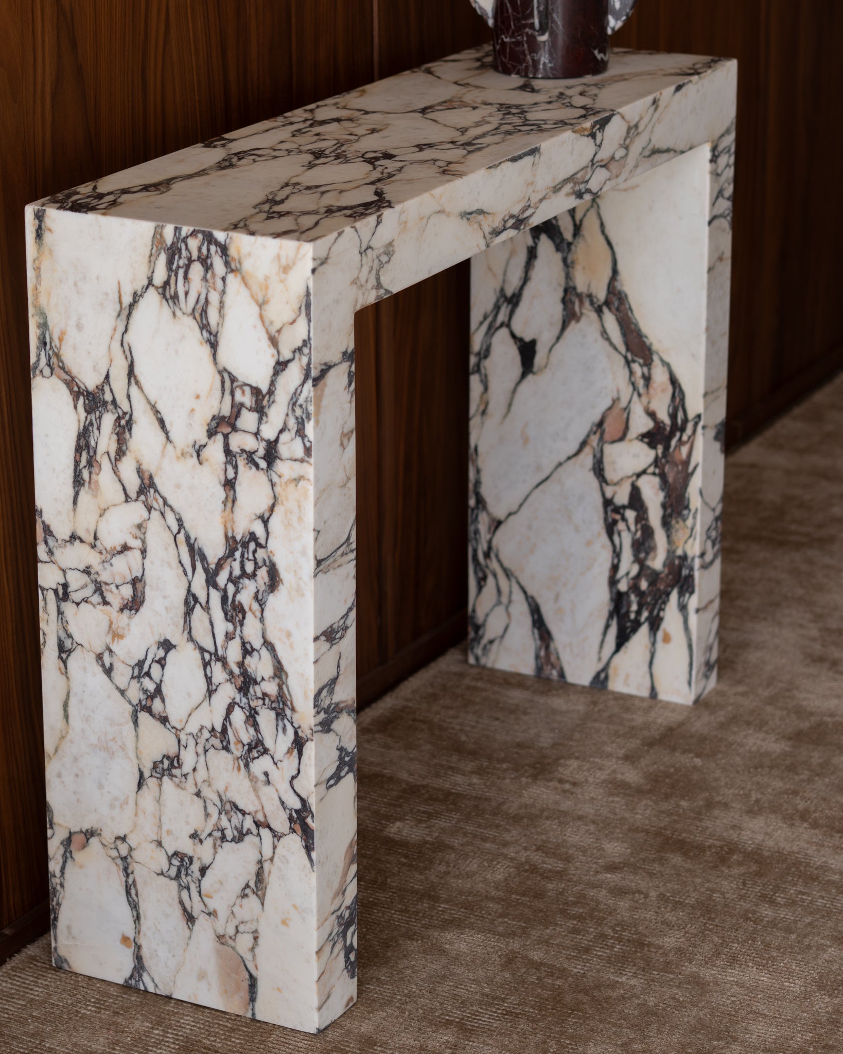 Petite Palm Calacatta Viola Console Console Table