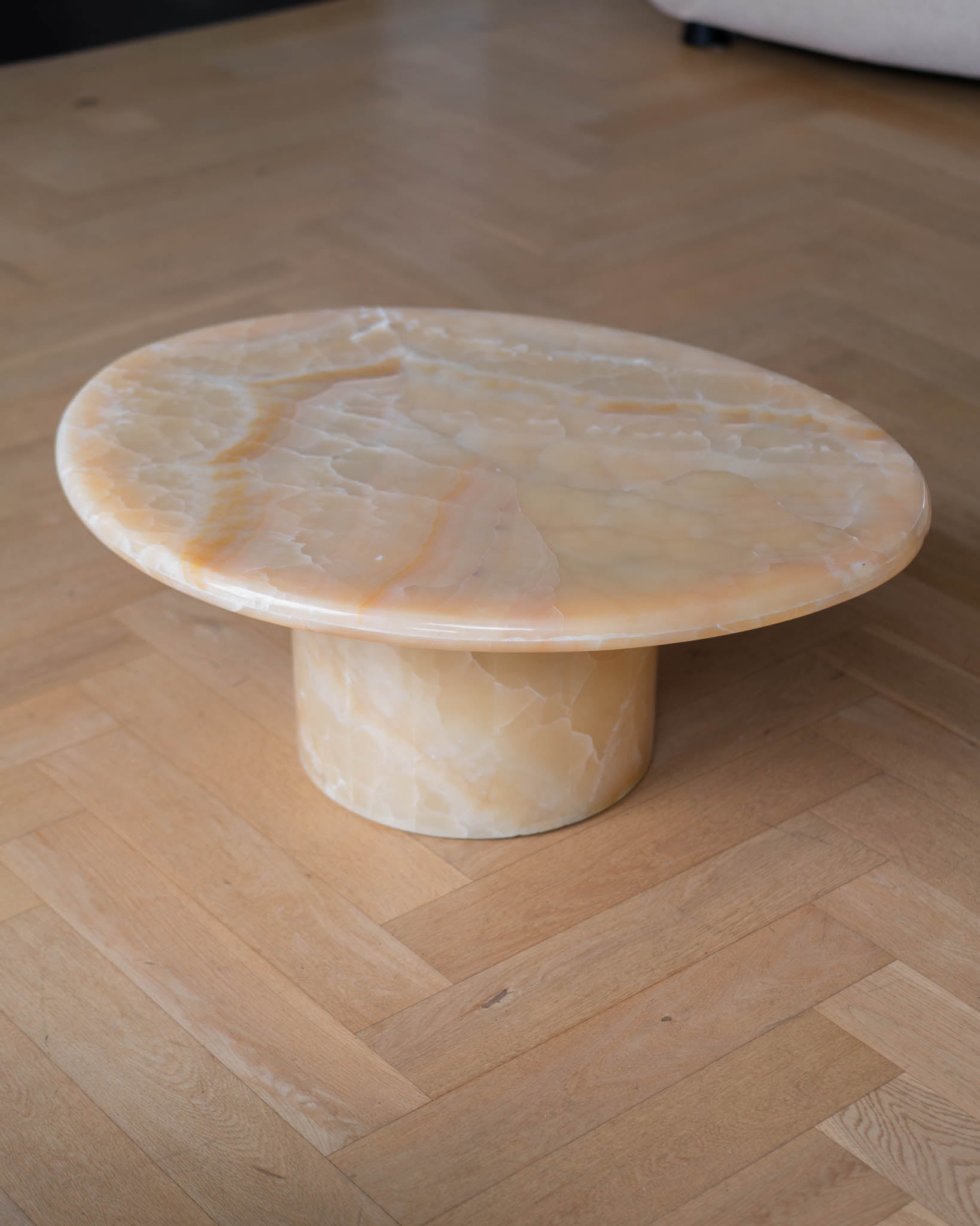 Wabi Large Caramel Onyx