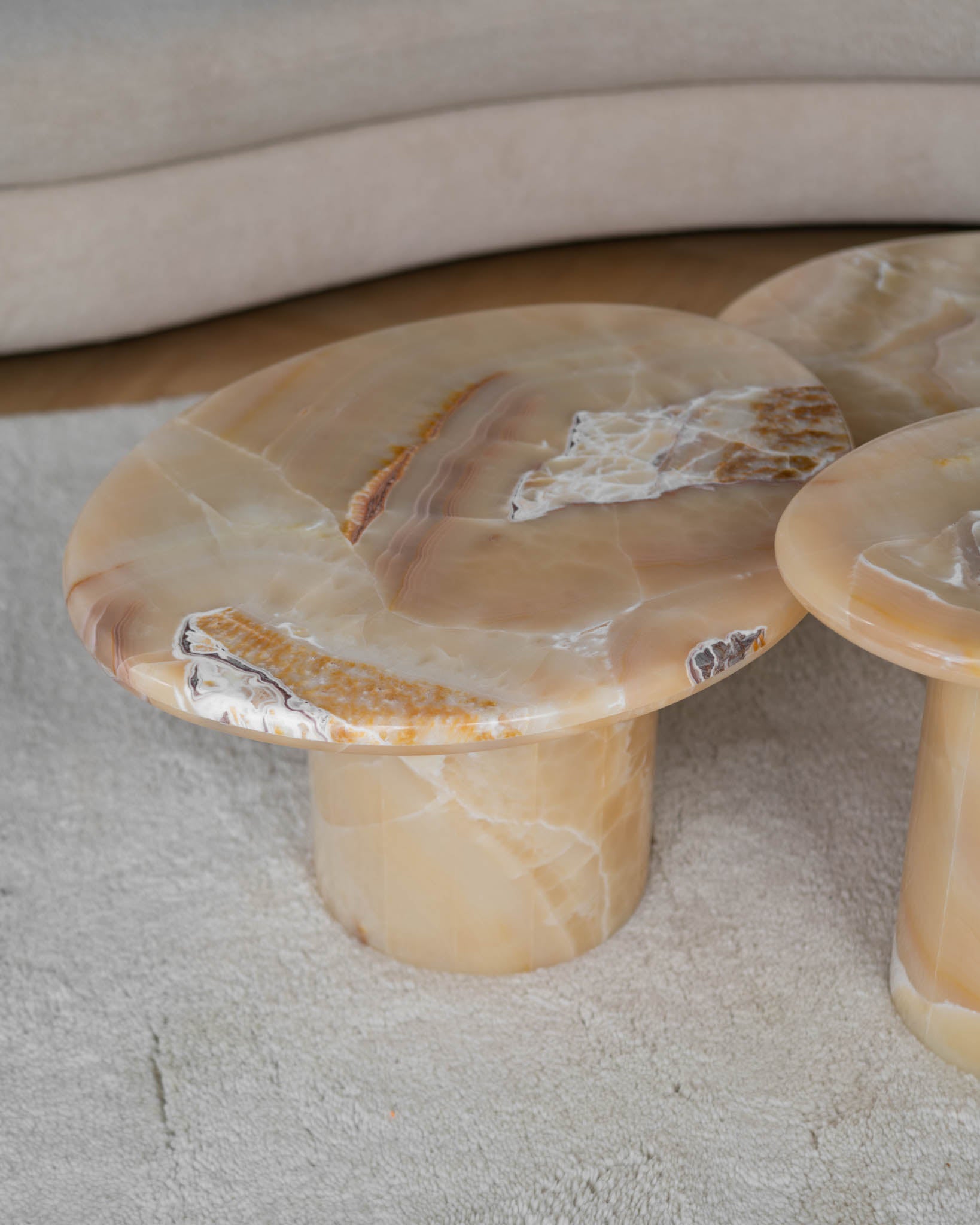 Wabi Medium Caramel Onyx