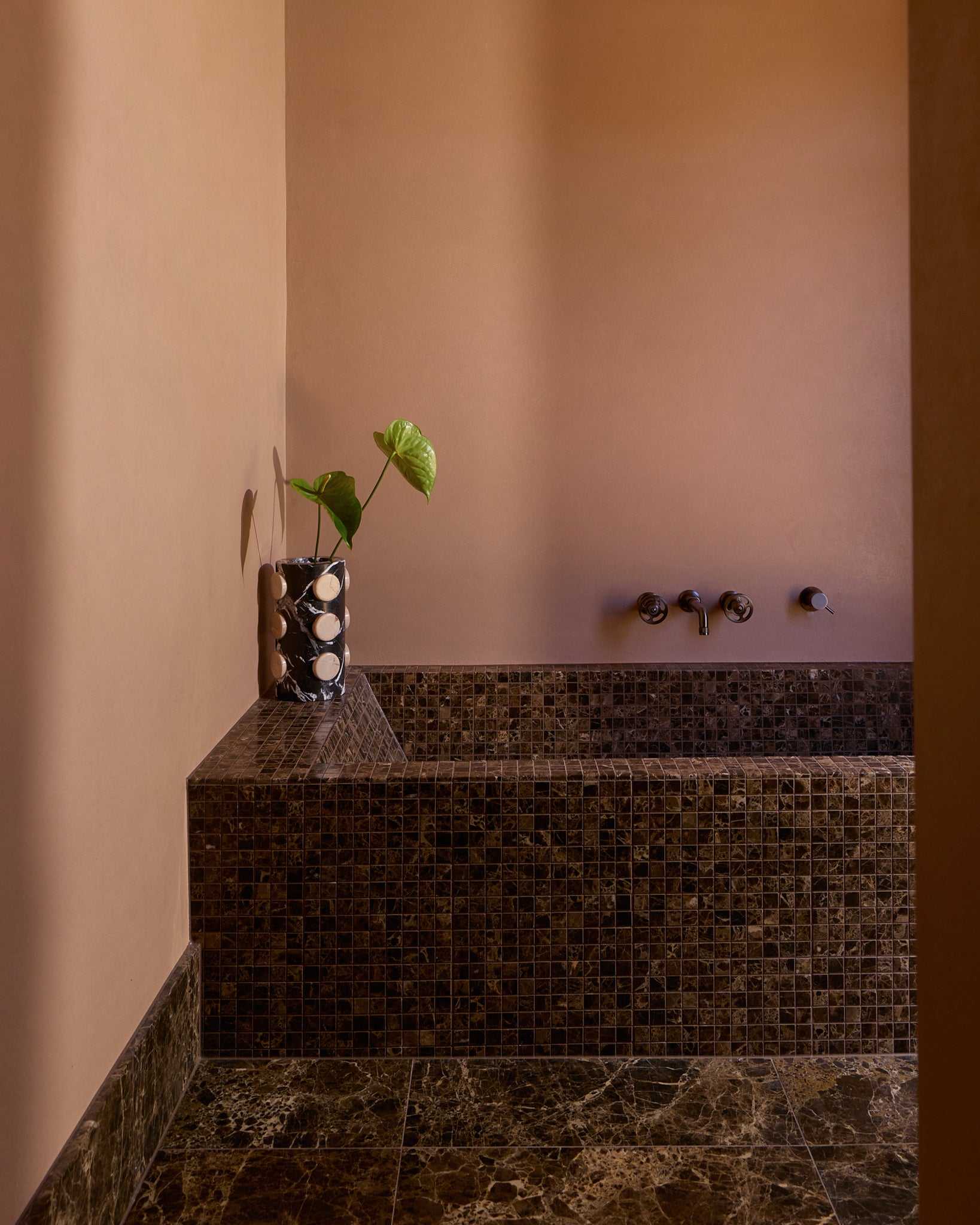 Marni Vase Midnight