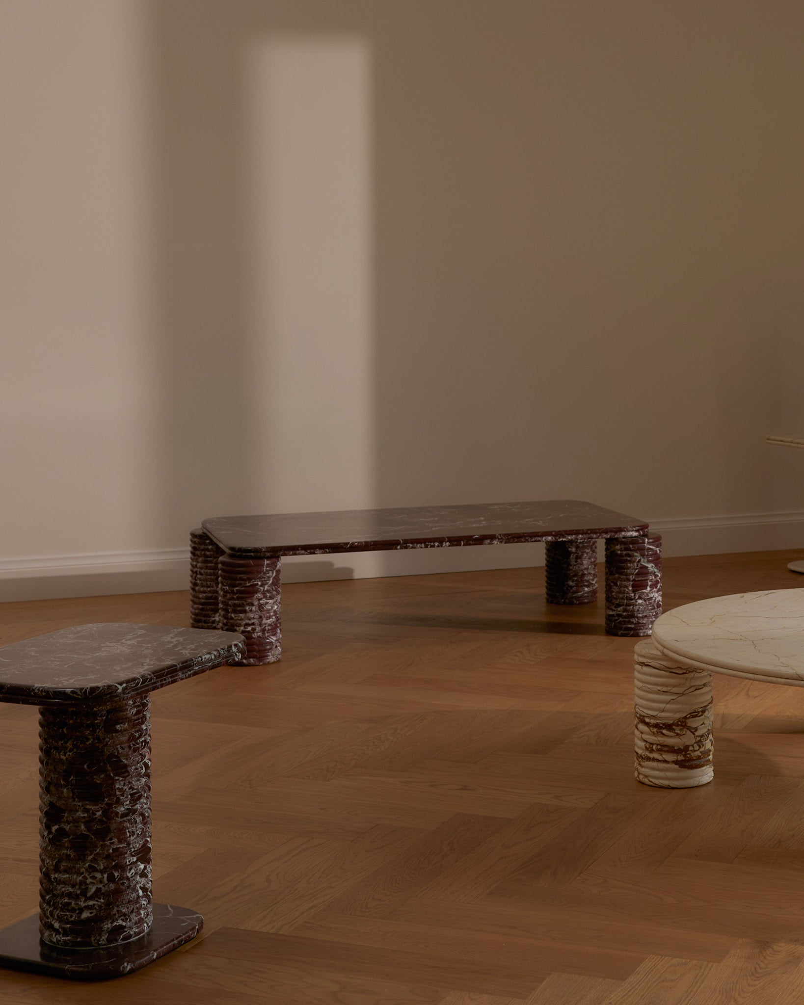 Nervado Large Rectangle Coffee Table Rosa Levanto