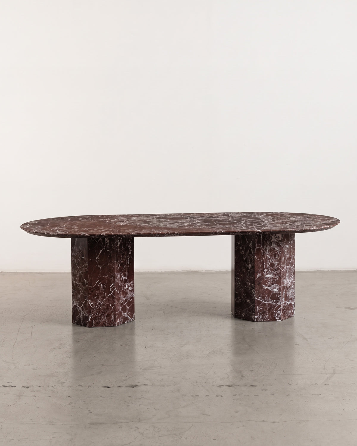 Jude Rosa Levanto 250 Dining Table