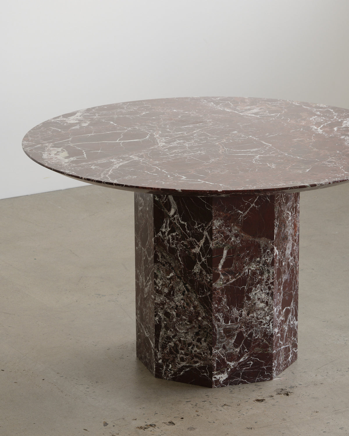 Jude Rosa Levanto 120 Dining Table
