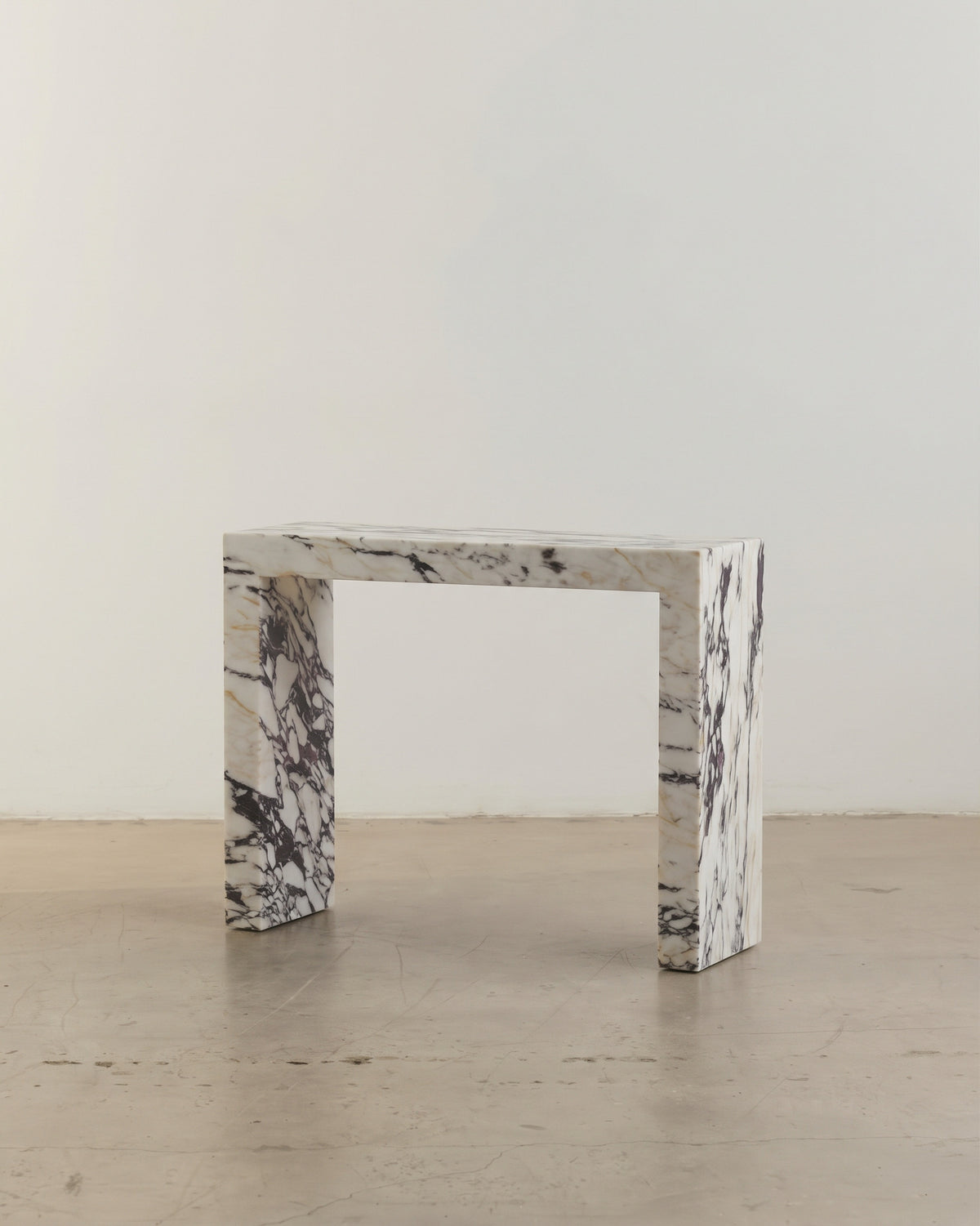 Petite Palm Calacatta Viola Console