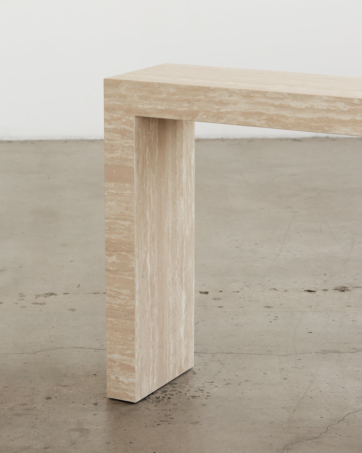 Petite Palm Cream Travertine