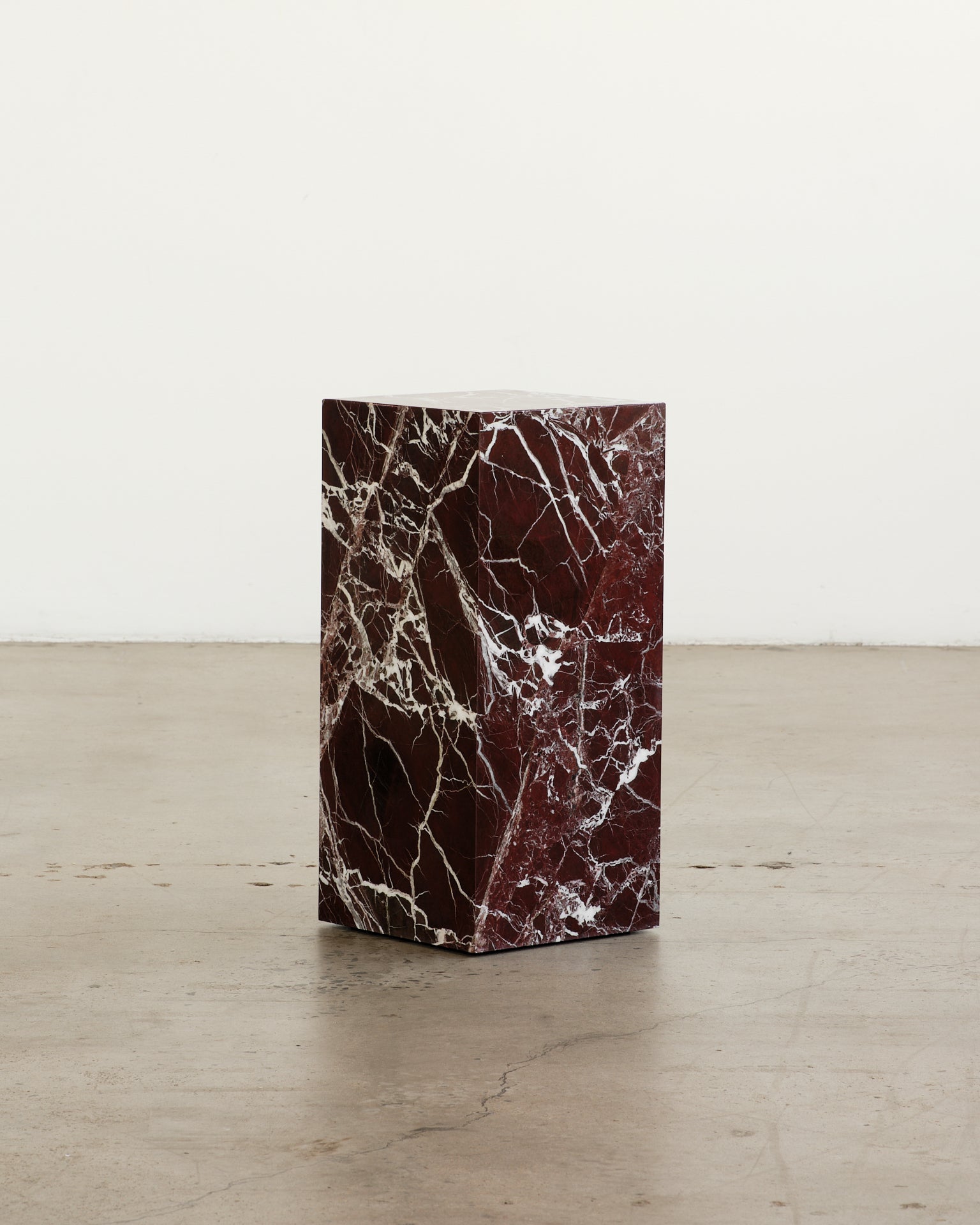 Plinth Medium Rosa Levanto