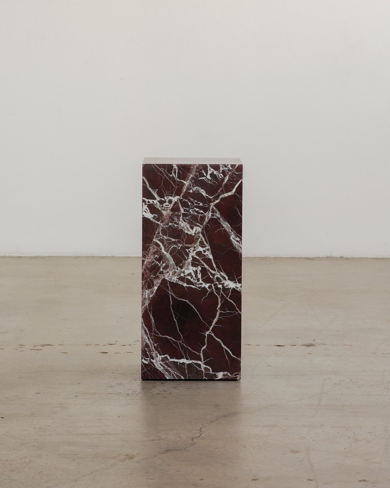 Plinth Medium Rosa Levanto