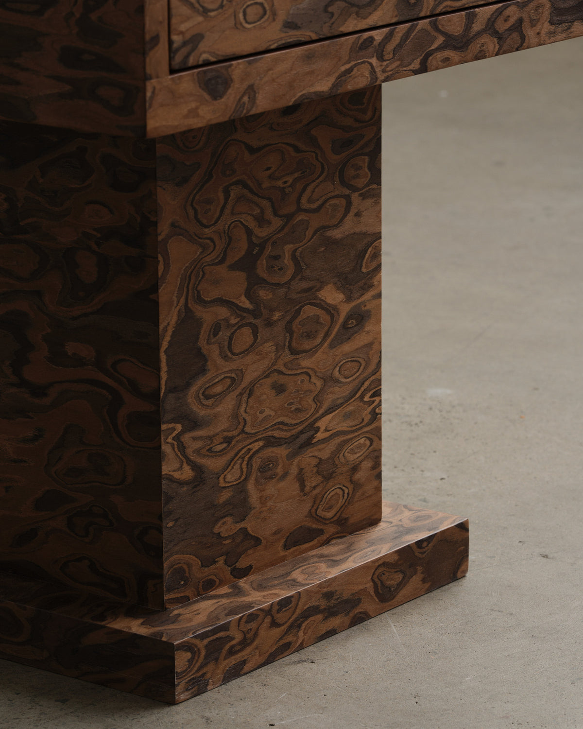 Vivienne Burl Medium Bedside Table
