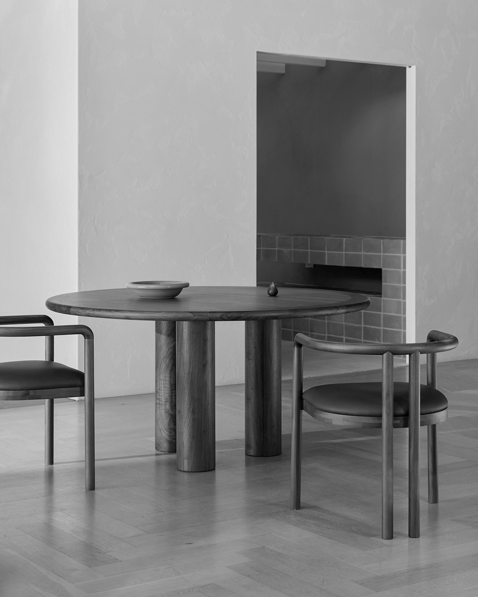 Elio Round Dining Table Oak 150