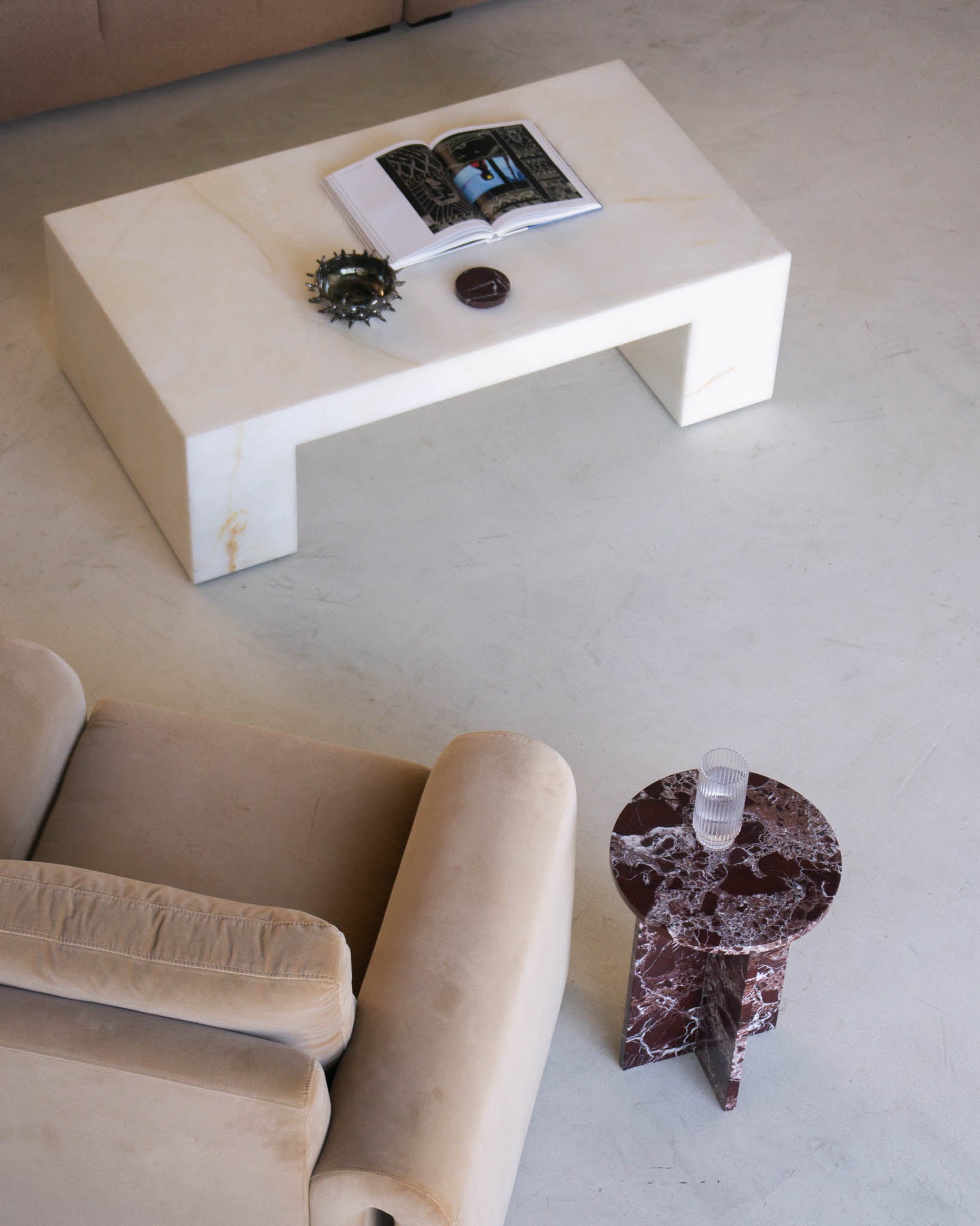  Franca Round Small Side Table – Rosa Levanto Marble | Fleur Studios