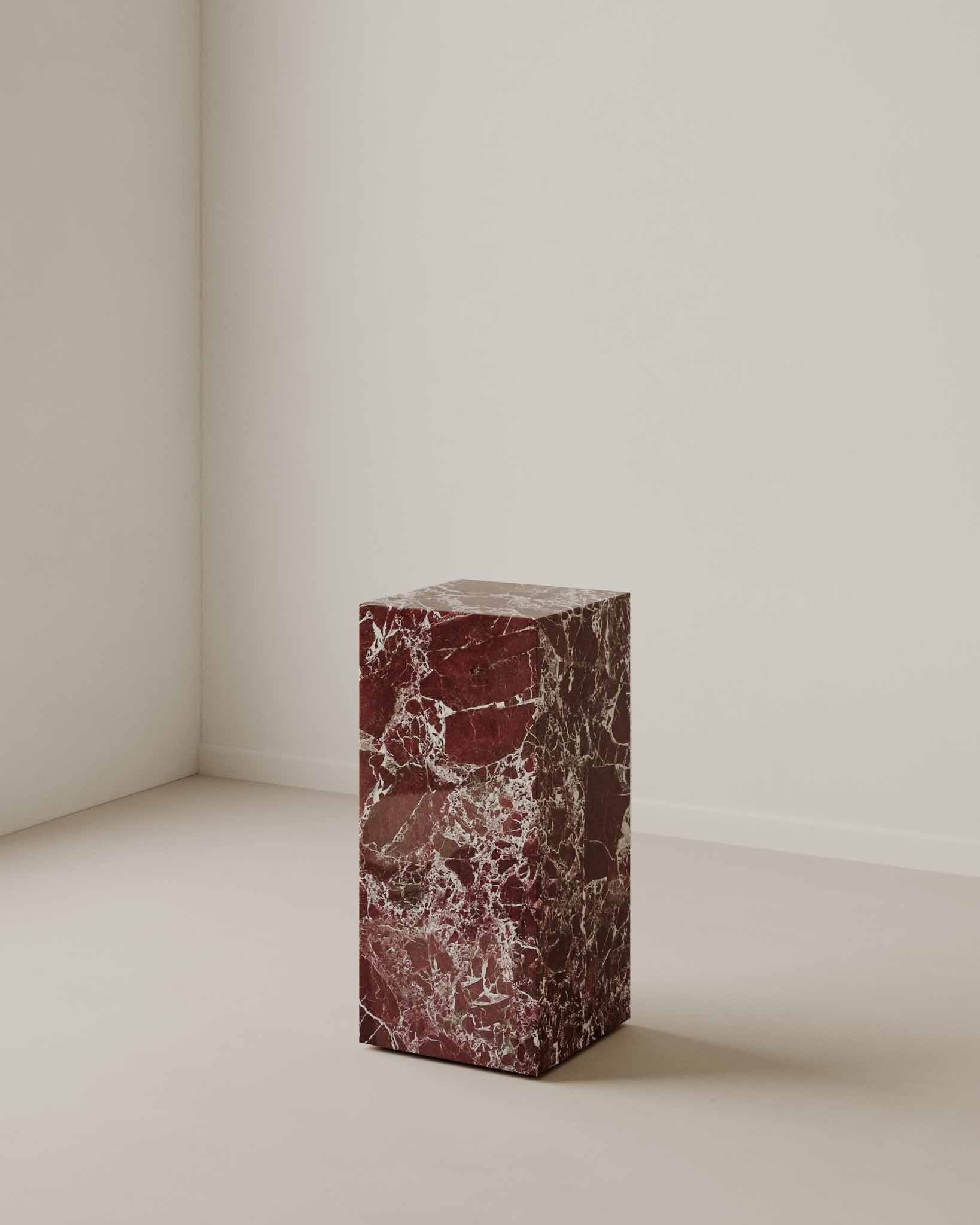 Plinth Medium Rosa Levanto - Fleur Studios