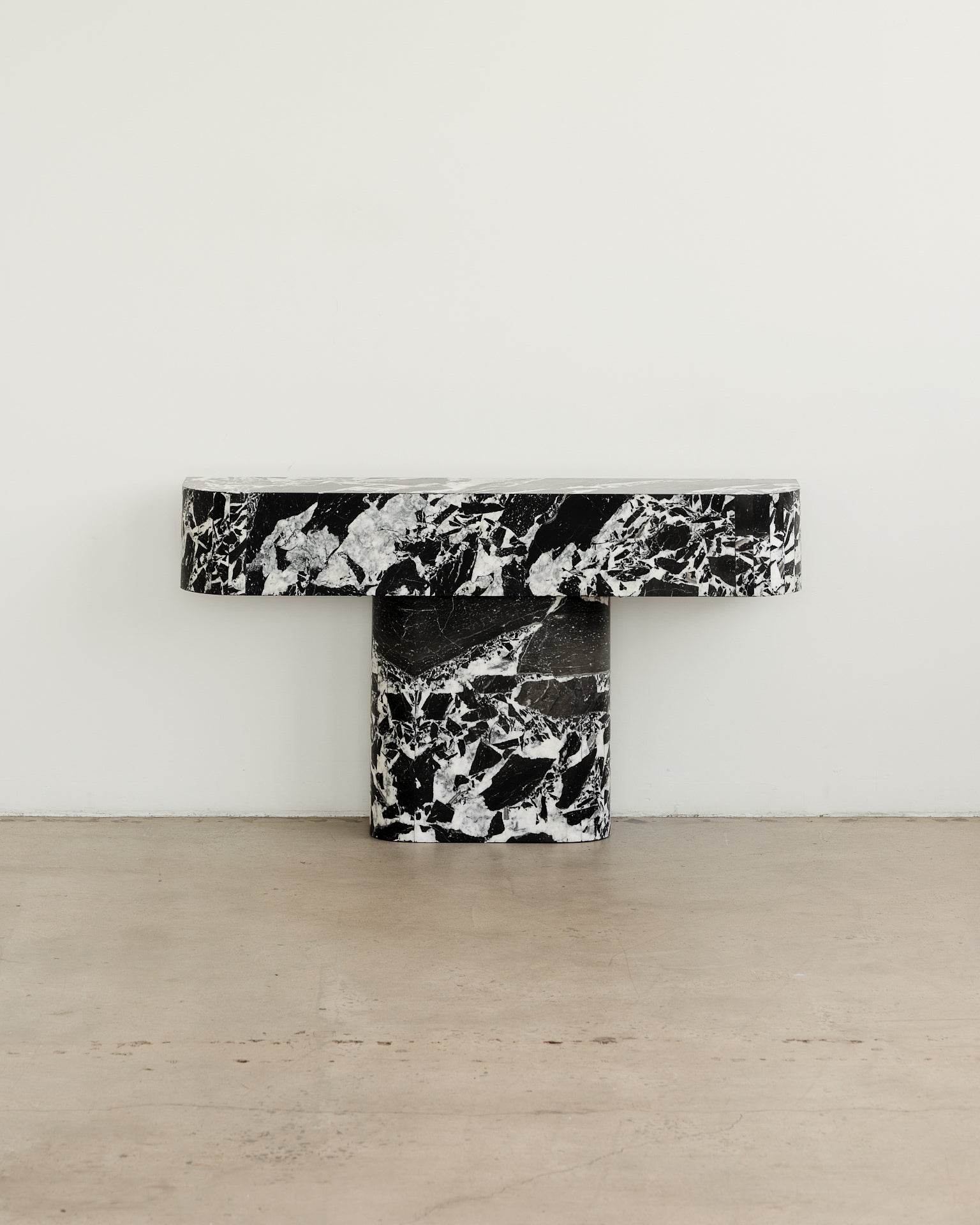 Butter Console Grand Antique