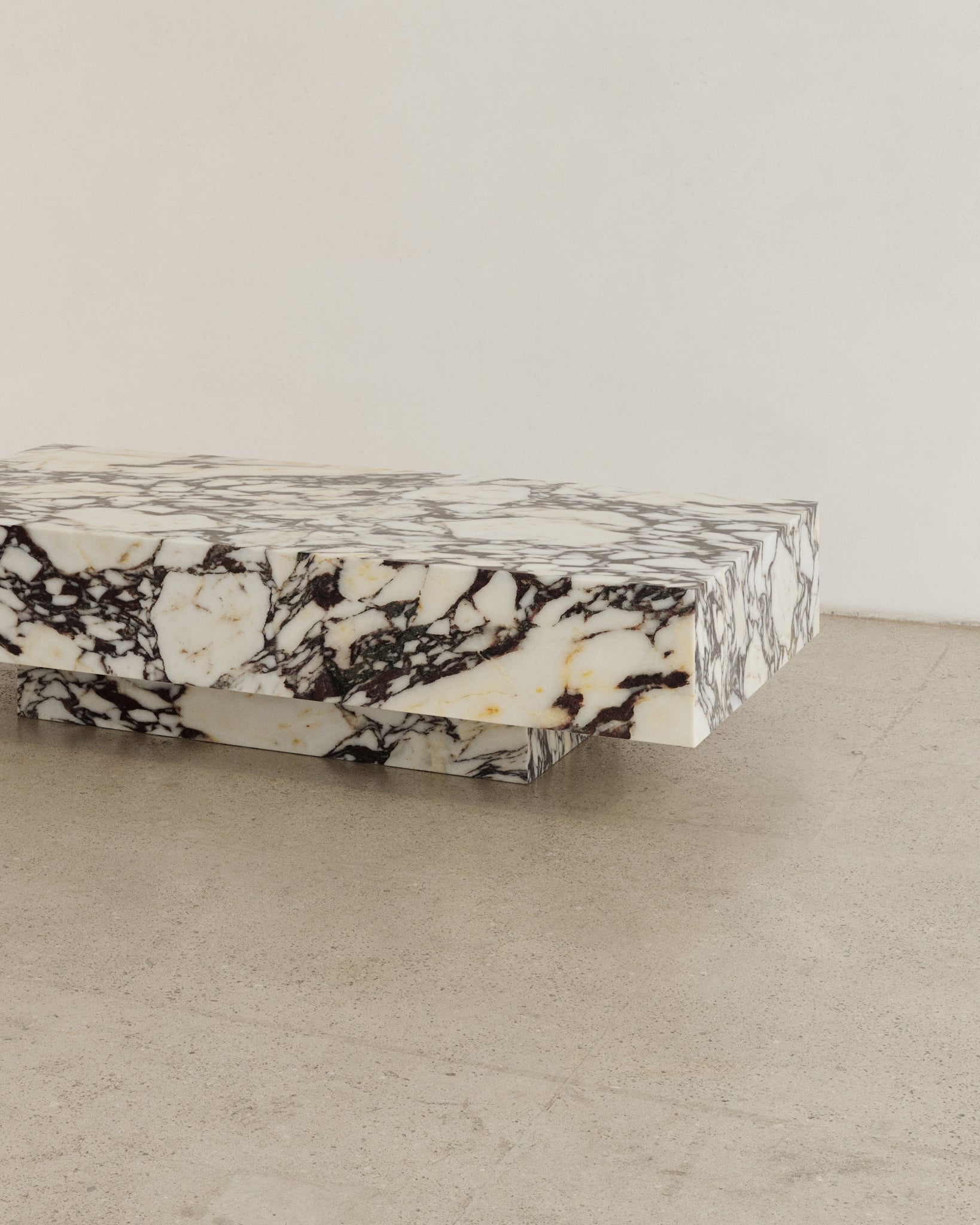 Butter Large Coffee Table Calacatta Viola