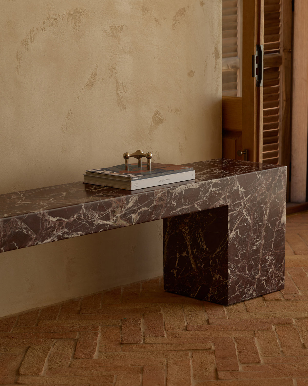 Cookie Abstract Rosa Levanto Low Console