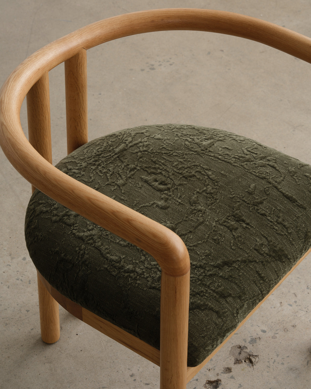 Elio Oak Khaki Dining Chair