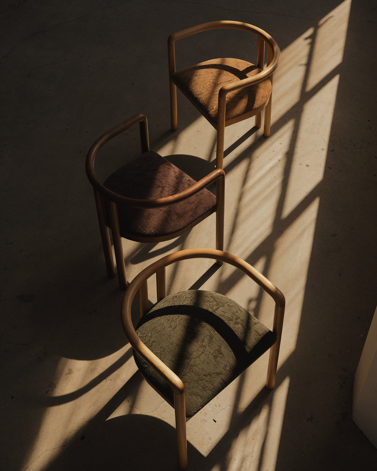 Elio Oak Nutmeg Dining Chair