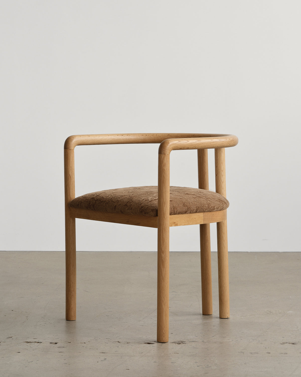 Elio Oak Nutmeg Dining Chair