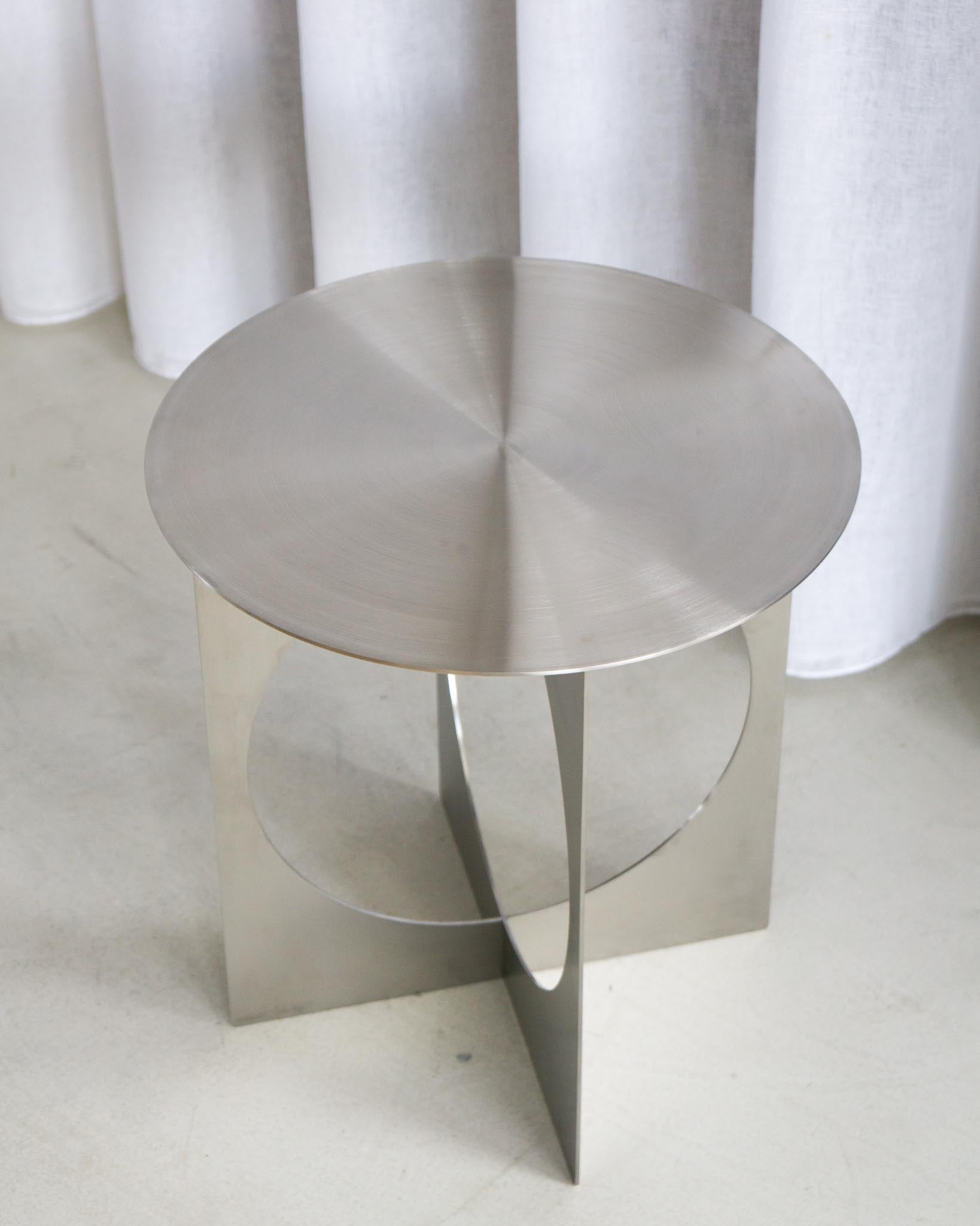  Silver Round Side Table – Mid-Century – Palermo Brushed Stainless Steel | Fleur Studios