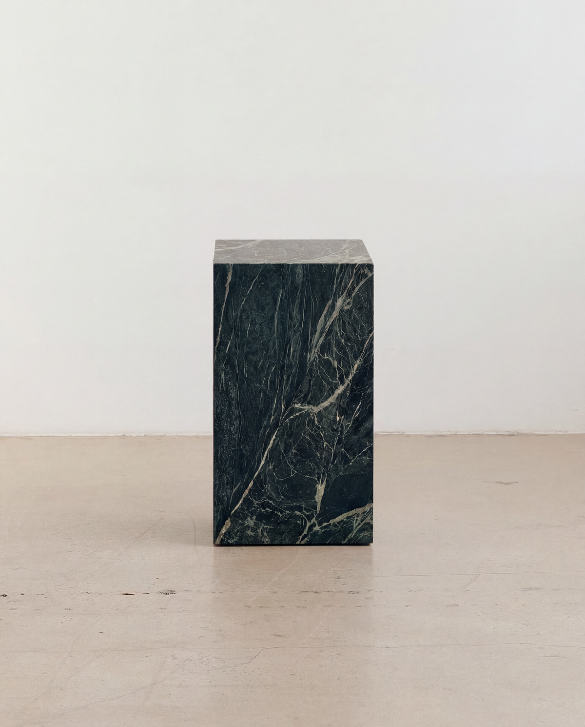 Plinth Small Verde | by Fleur Studios