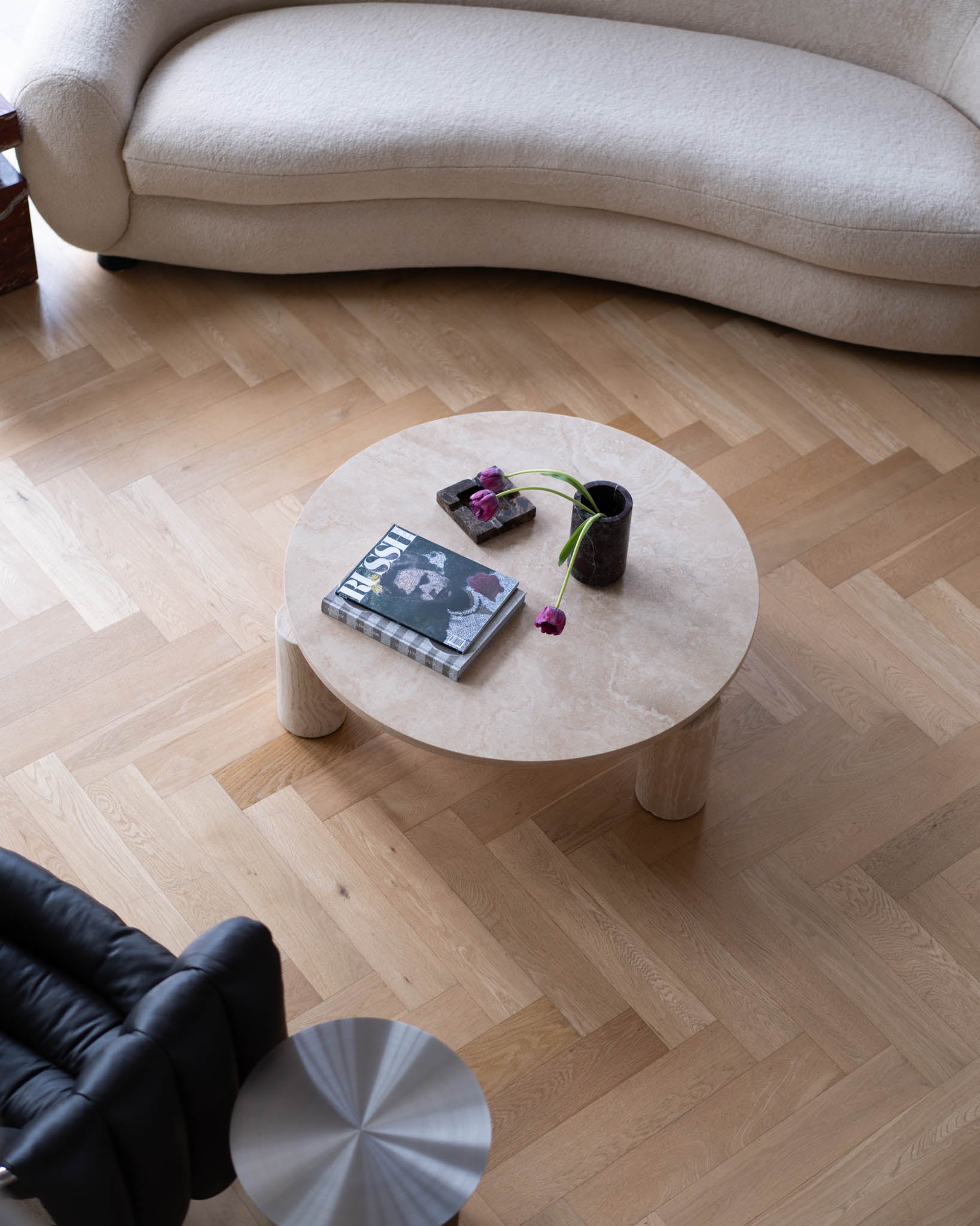 Bombola Round Cream Travertine - Fleur Studios
