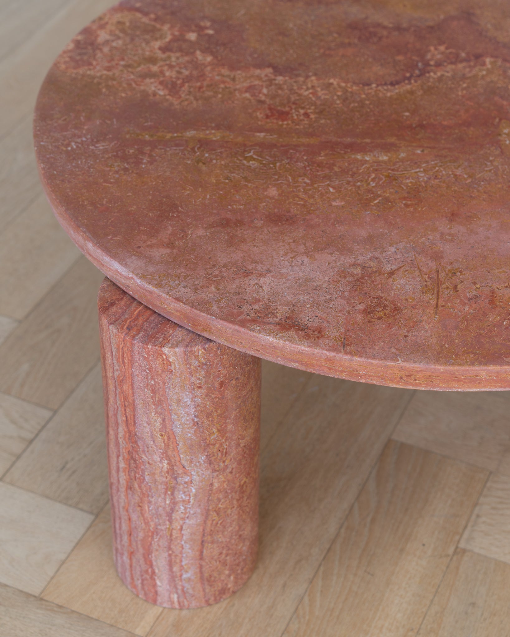 Small Bombola Round Red Travertine