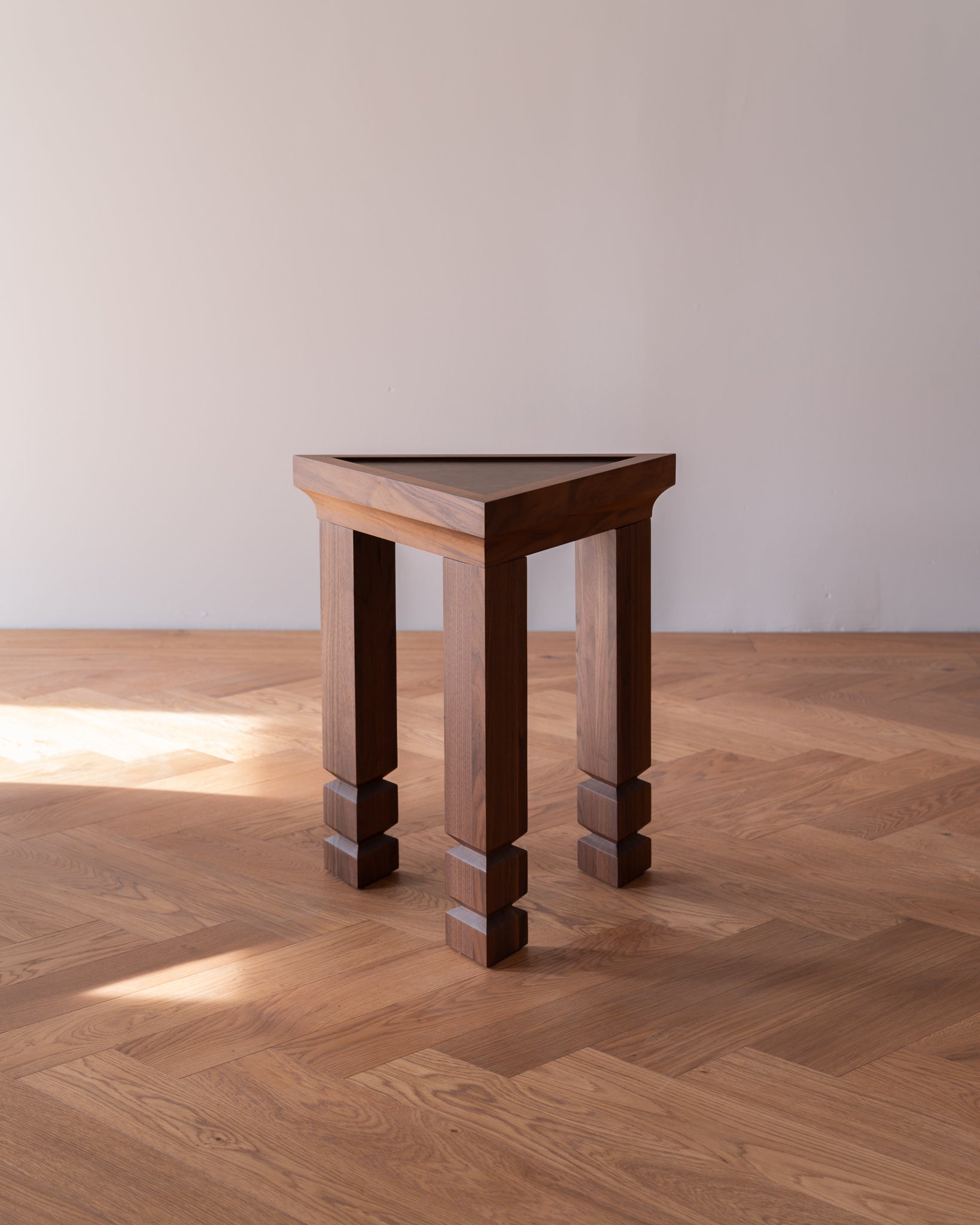 Maya Walnut Burl Side Table