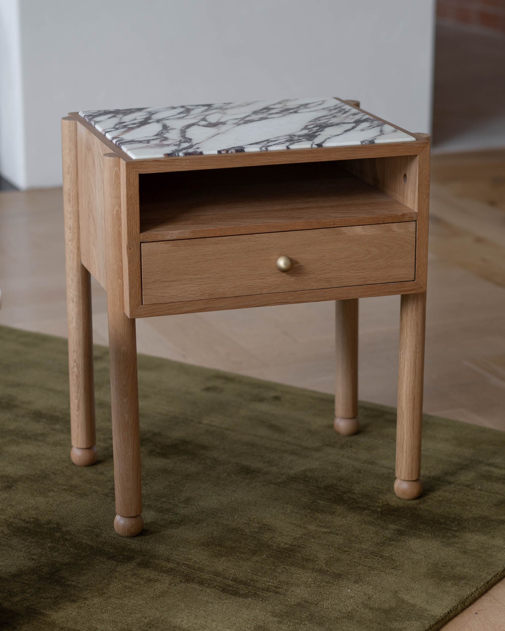 Naomi Oak Viola Bedside - Fleur Studios