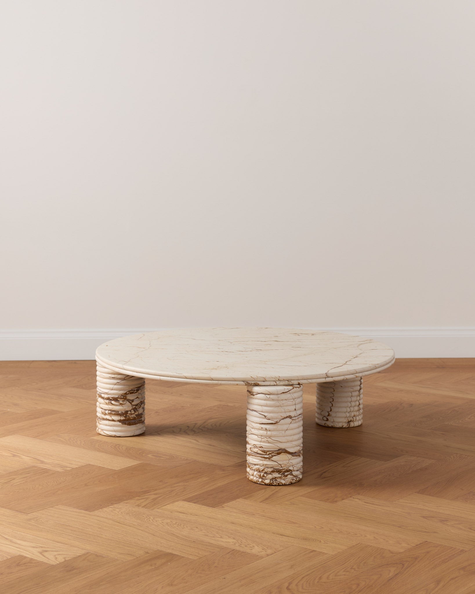 Nervado Round Coffee Table Honeycomb