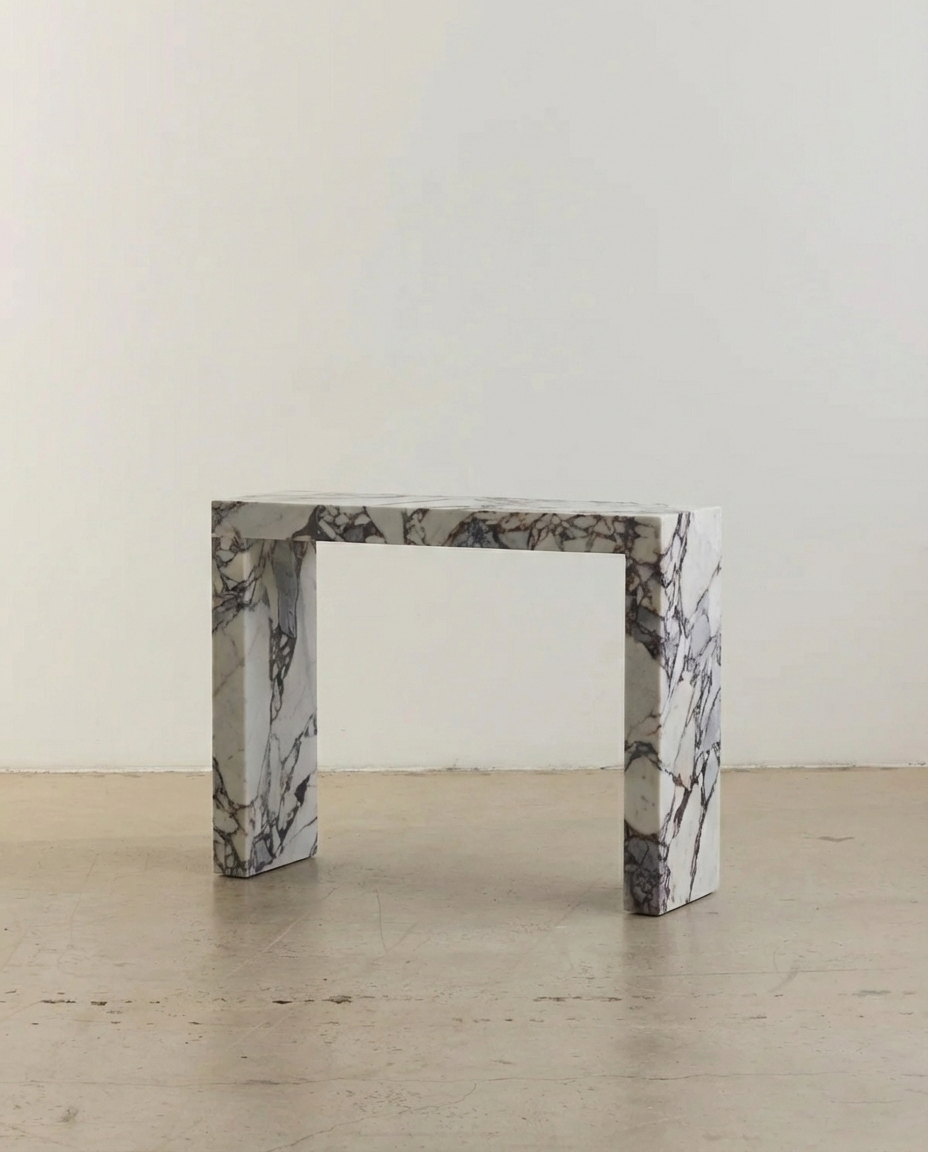 Petite Palm Calacatta Nero