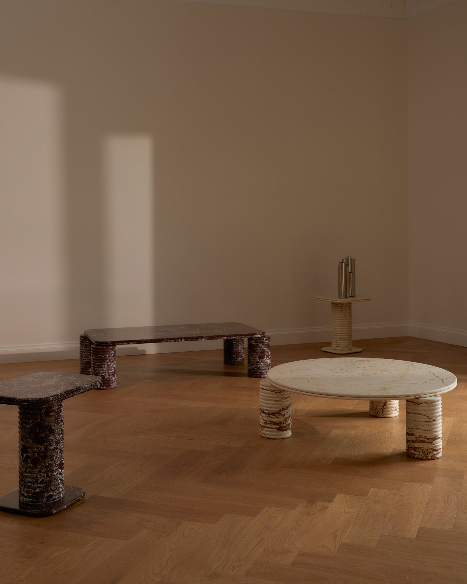 Nervado Large Rectangle Coffee Table Rosa Levanto