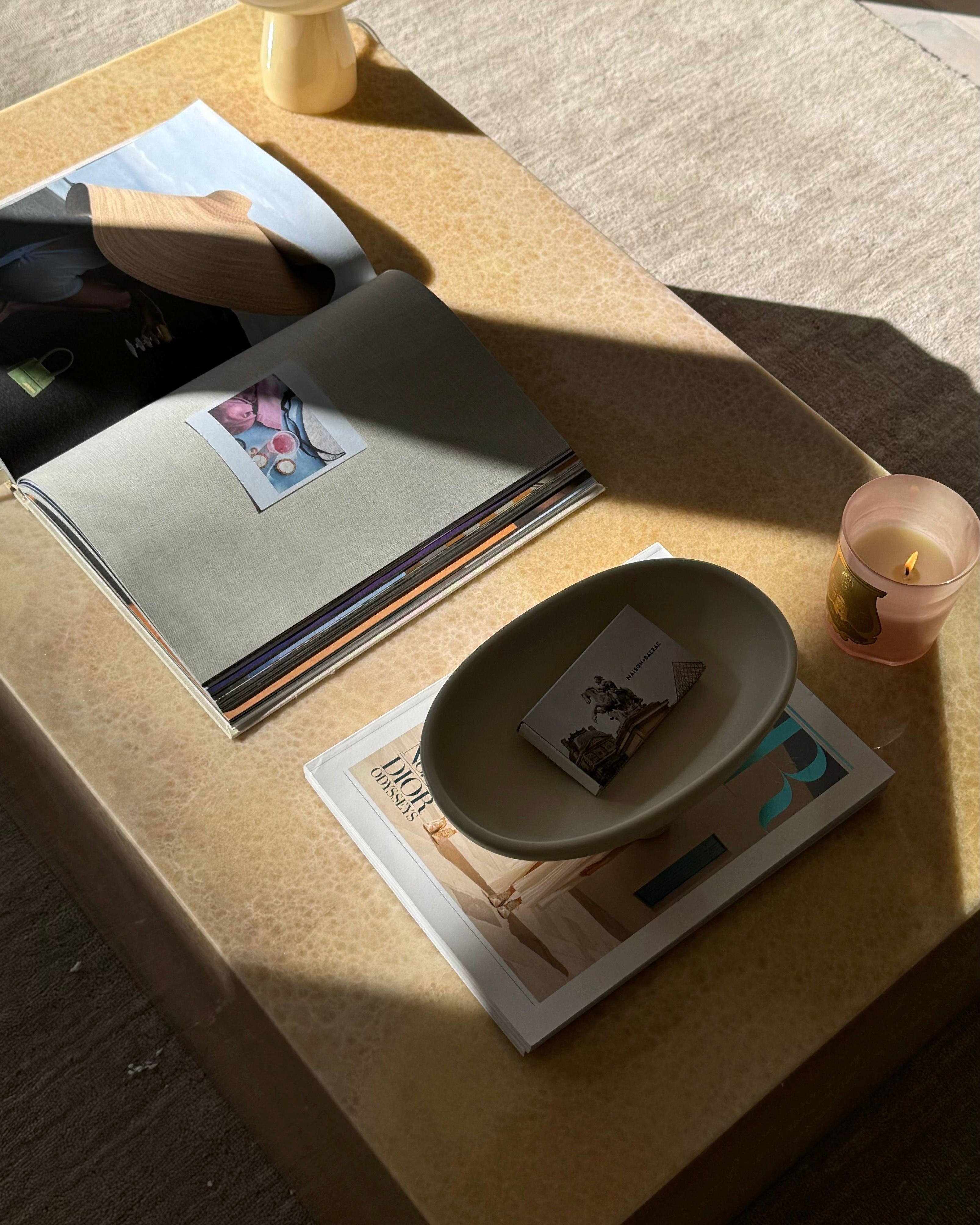 Plinth Coffee Table Caramel Onyx - Fleur Studios