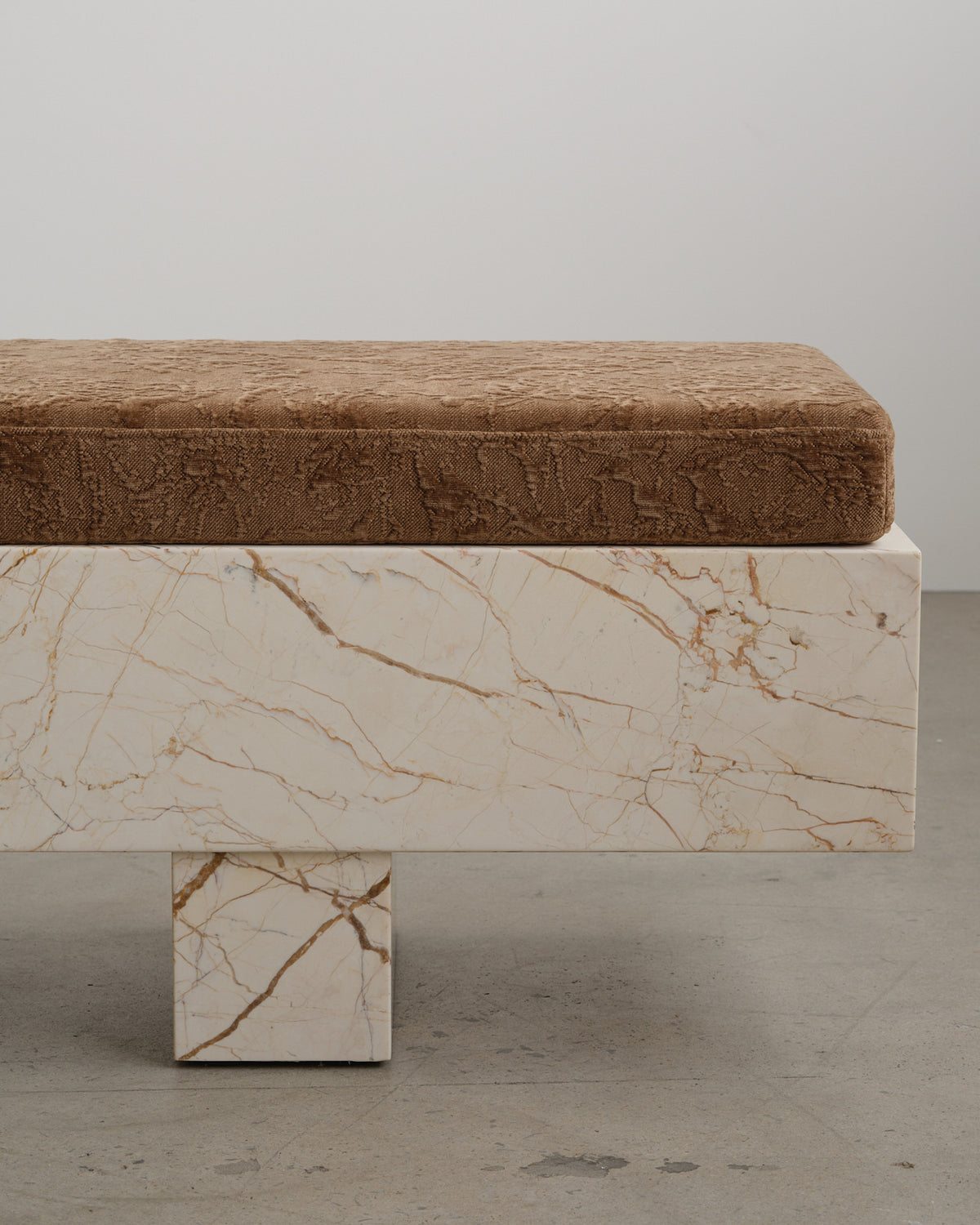 Loulou Honeycomb Bench Seat