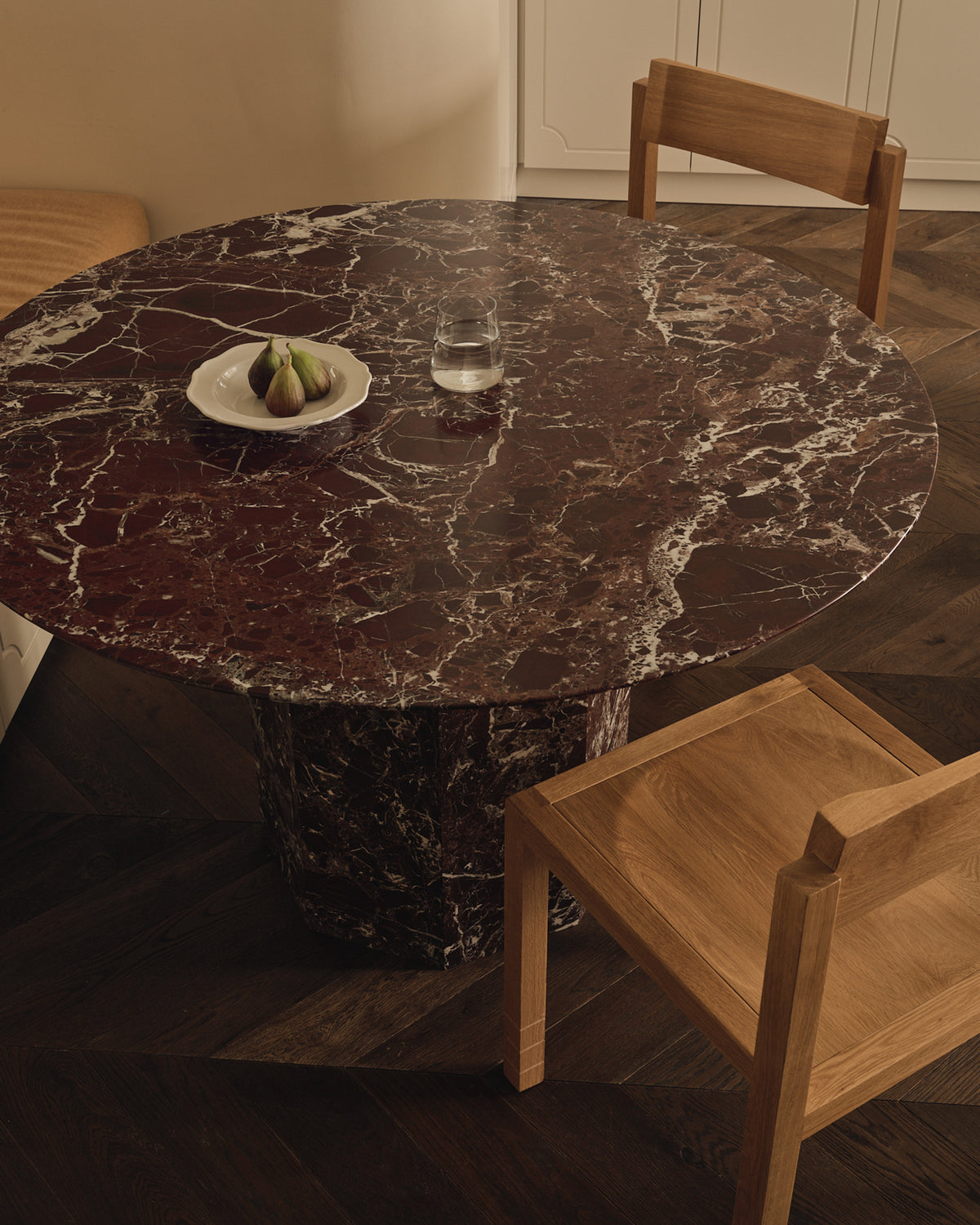 Jude Rosa Levanto 120 Dining Table