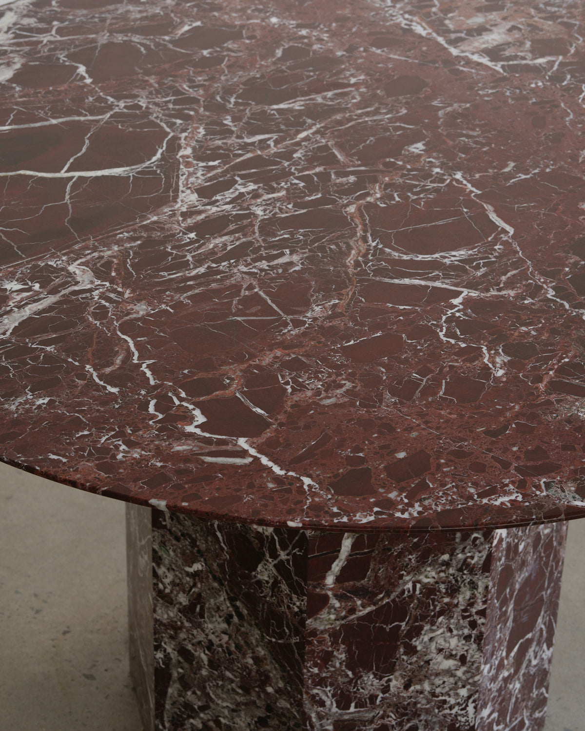 Jude Rosa Levanto 120 Dining Table