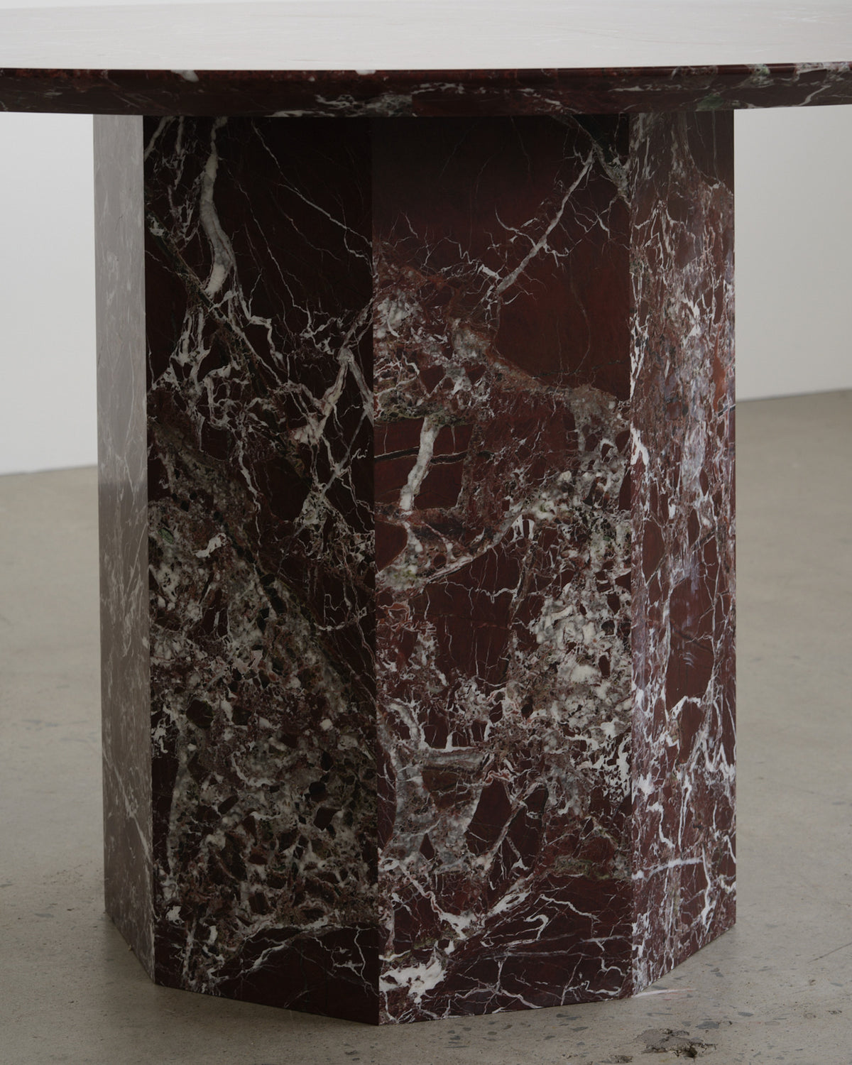 Jude Rosa Levanto 120 Dining Table