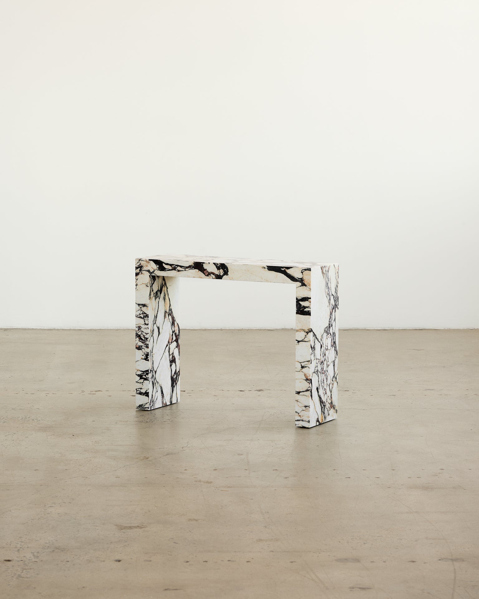 Petite Palm Calacatta Viola