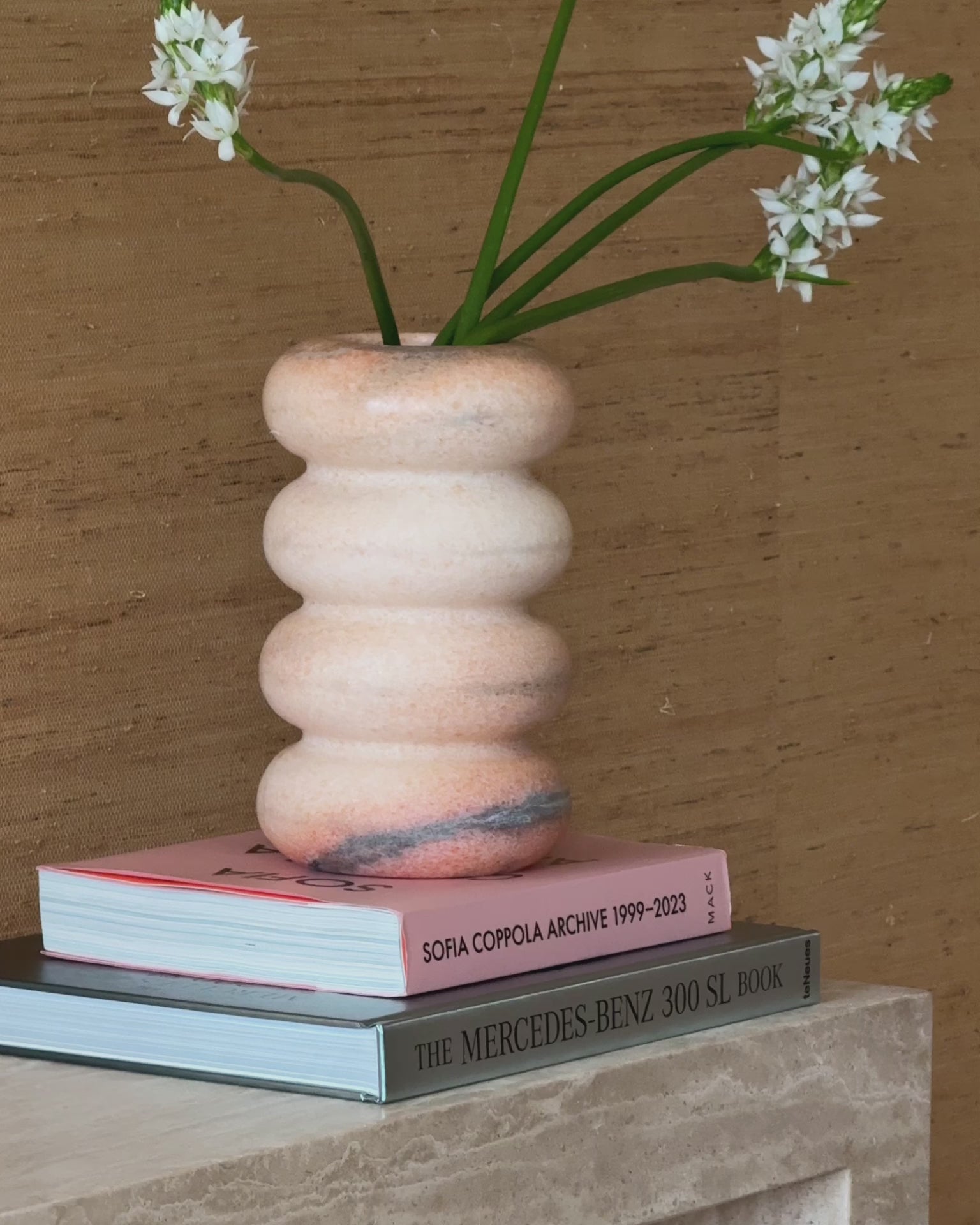Sunset onyx vase