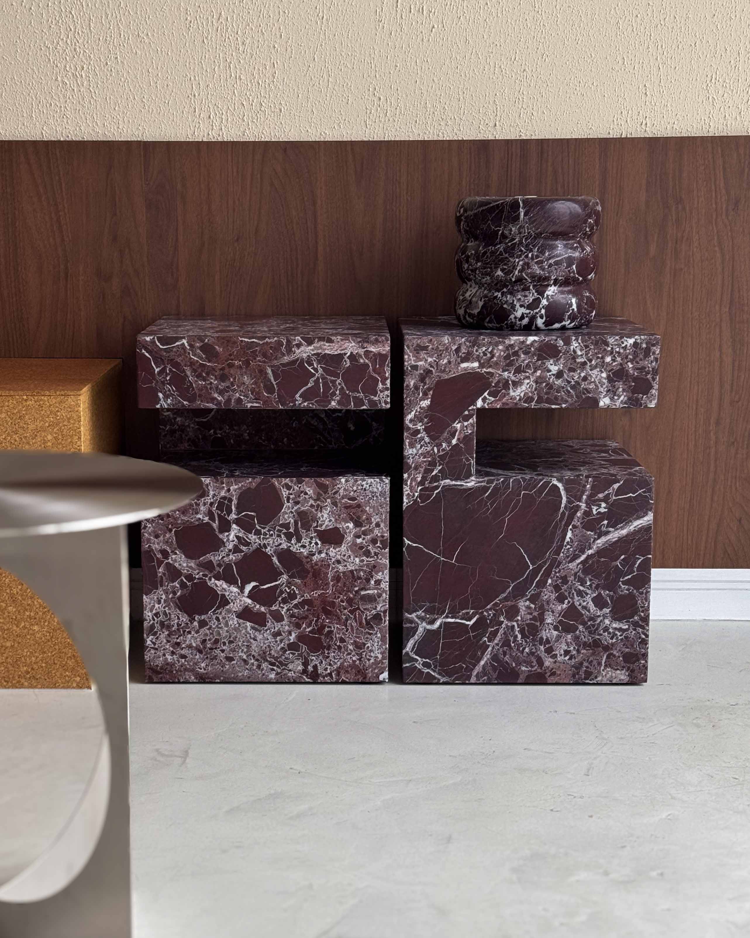 Abstract Marble Side Table – Cookie – Rosa Levanto | Fleur Studios